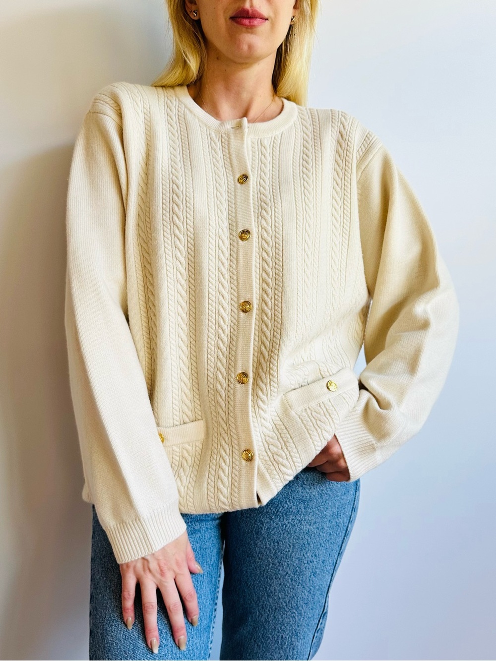 Vintage Talbots 100% Wool Cable Knit Cardigan Gold Crest Buttons Boho Luxury